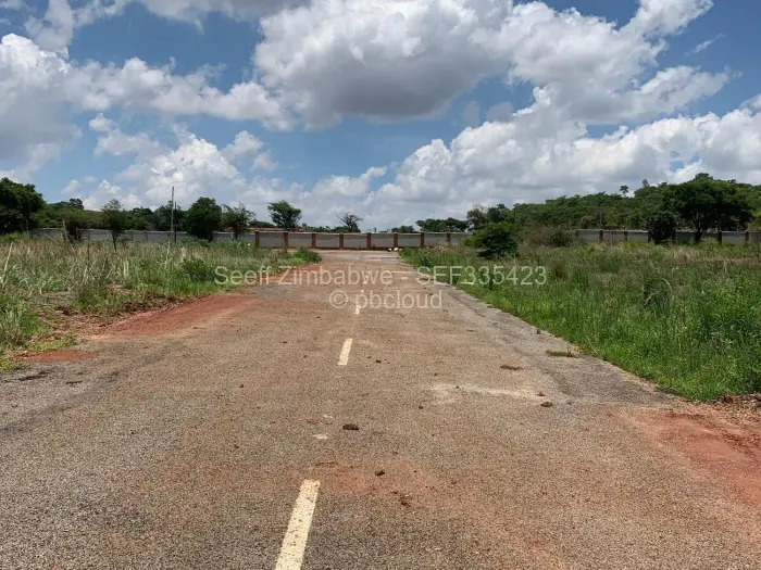 Residential Stand for Sale in Borrowdale Brooke, Harare