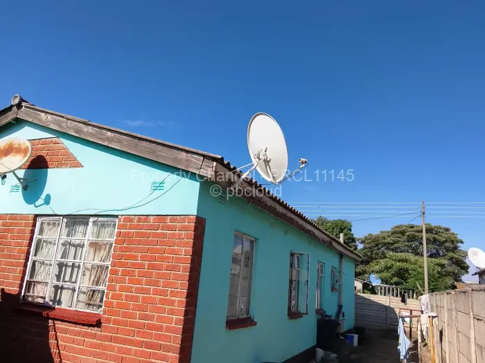 5 Bedroom House for Sale in Chitungwiza, Chitungwiza