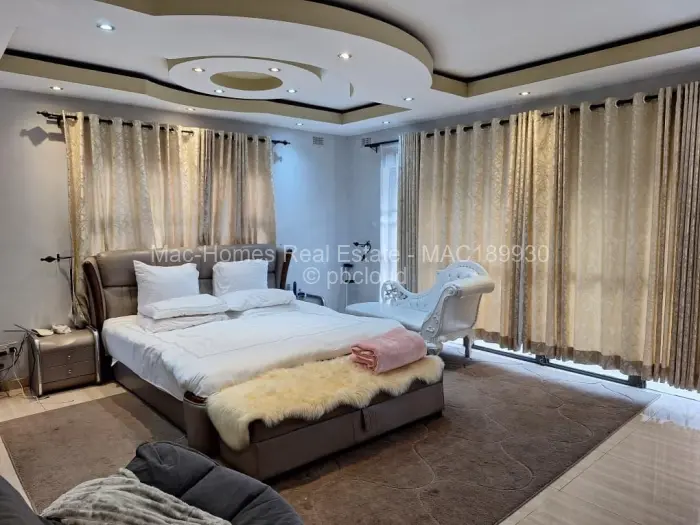 5 Bedroom House to Rent in Waterfalls, Harare