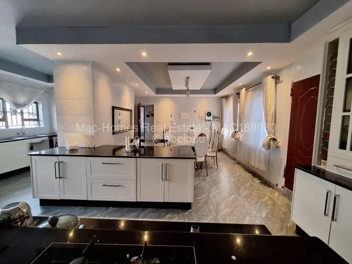5 Bedroom House to Rent in Waterfalls, Harare