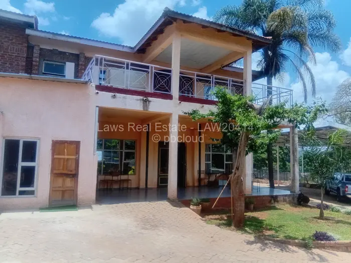 4 Bedroom House for Sale in Borrowdale West, Harare