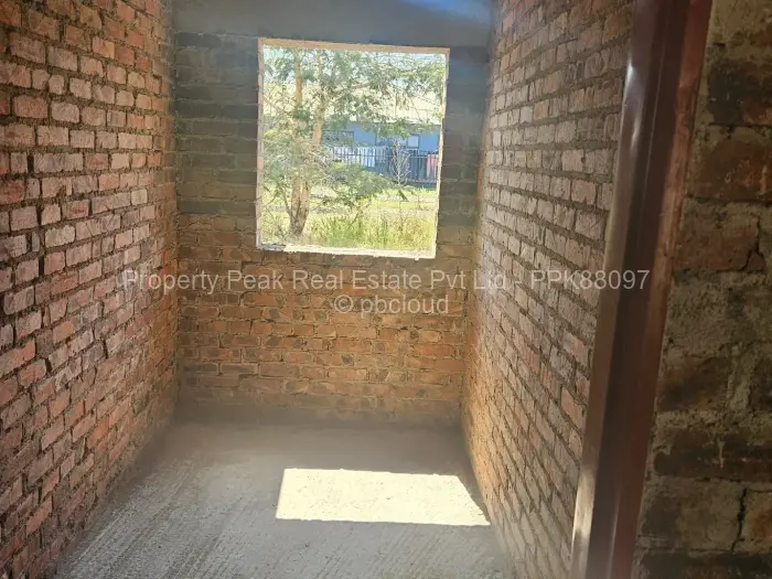 4 Bedroom House for Sale in Marimba Park, Harare