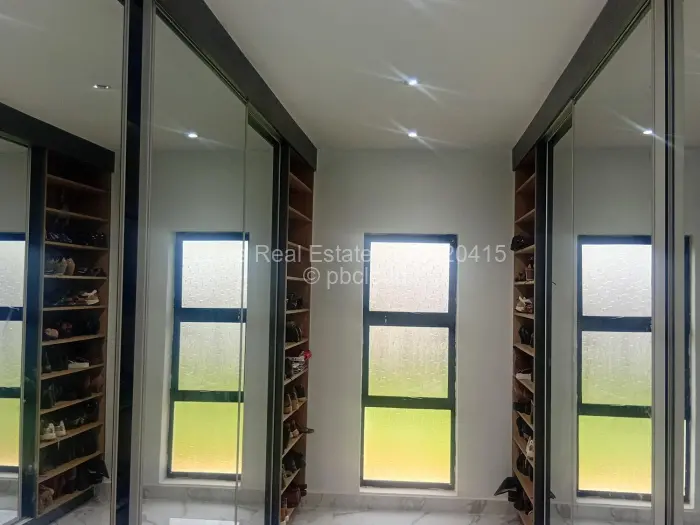 5 Bedroom House for Sale in Mount Pleasant Heights, Harare