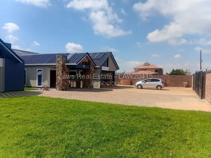 5 Bedroom House for Sale in Mount Pleasant Heights, Harare