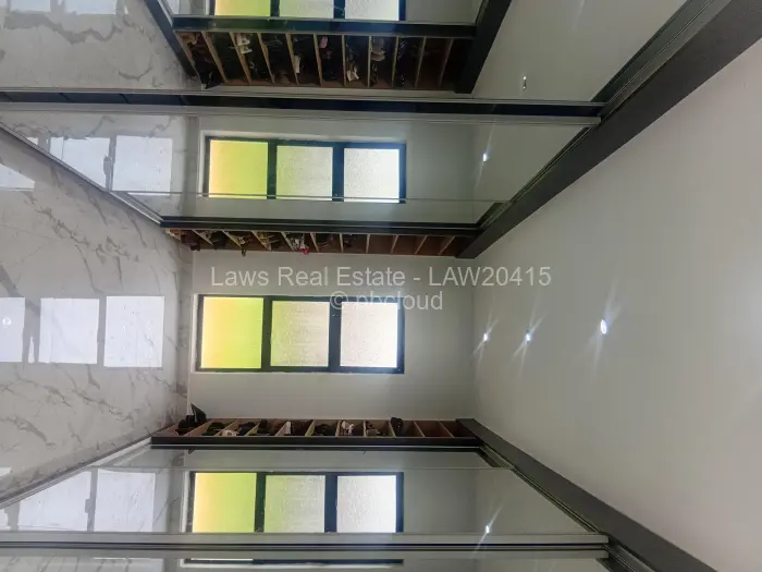 5 Bedroom House for Sale in Mount Pleasant Heights, Harare