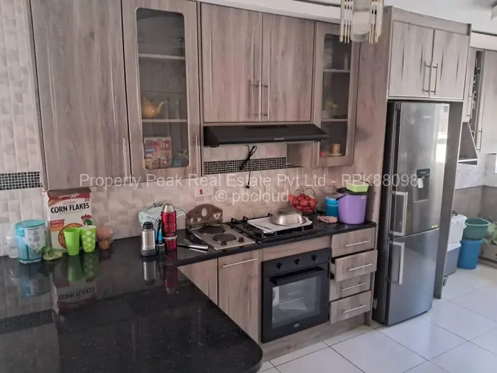 4 Bedroom House for Sale in Mabvazuva Estates, Ruwa