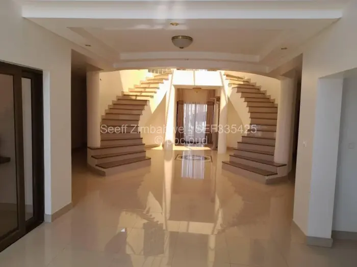 Townhouse/Cluster for Sale in Quinnington, Harare