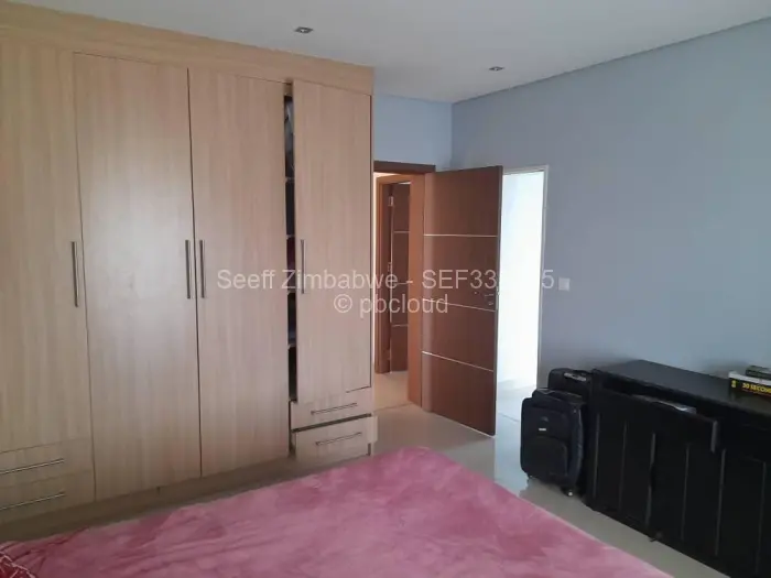 Townhouse/Cluster for Sale in Quinnington, Harare