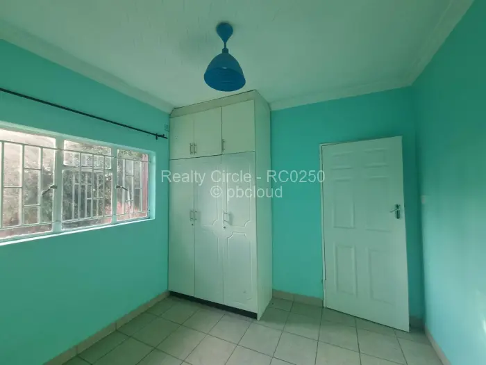 4 Bedroom House to Rent in Mount Pleasant