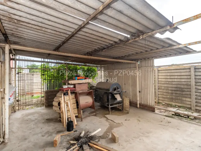 Industrial Stand for Sale in Ruwa, Ruwa