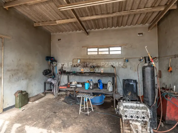 Industrial Stand for Sale in Ruwa, Ruwa