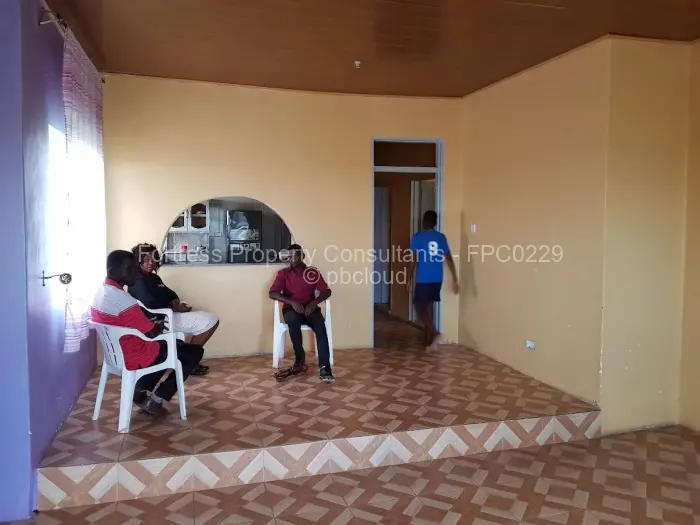 4 Bedroom House for Sale in Mabvuku, Harare