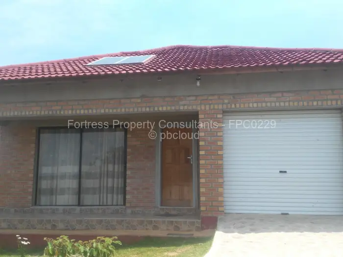4 Bedroom House for Sale in Mabvuku, Harare