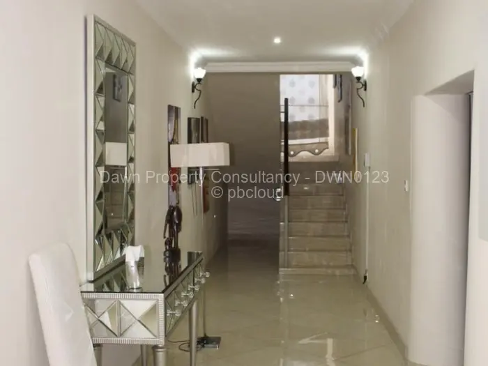 Townhouse/Cluster to Rent in Helensvale, Harare