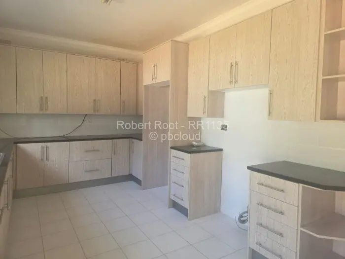 3 Bedroom House to Rent in Chisipite, Harare