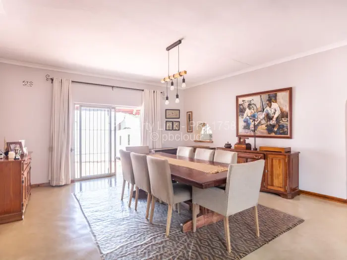 5 Bedroom House for Sale in Helensvale, Harare