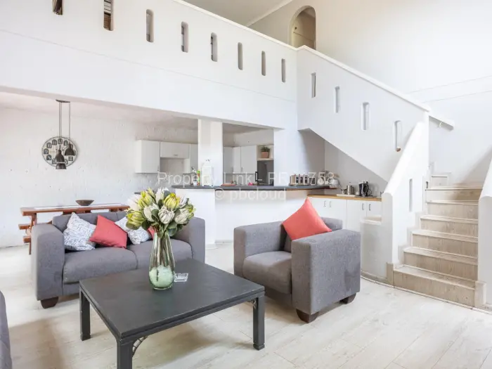 5 Bedroom House for Sale in Helensvale, Harare