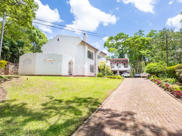 5 Bedroom House for Sale in Helensvale, Harare