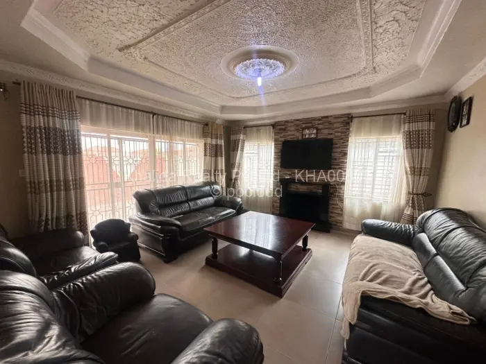 4 Bedroom House for Sale in Glen View, Harare