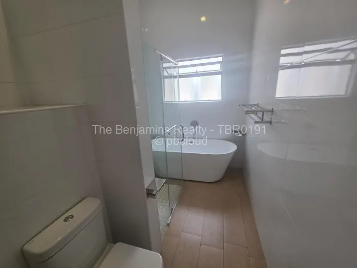 Townhouse/Cluster to Rent in Avondale, Harare