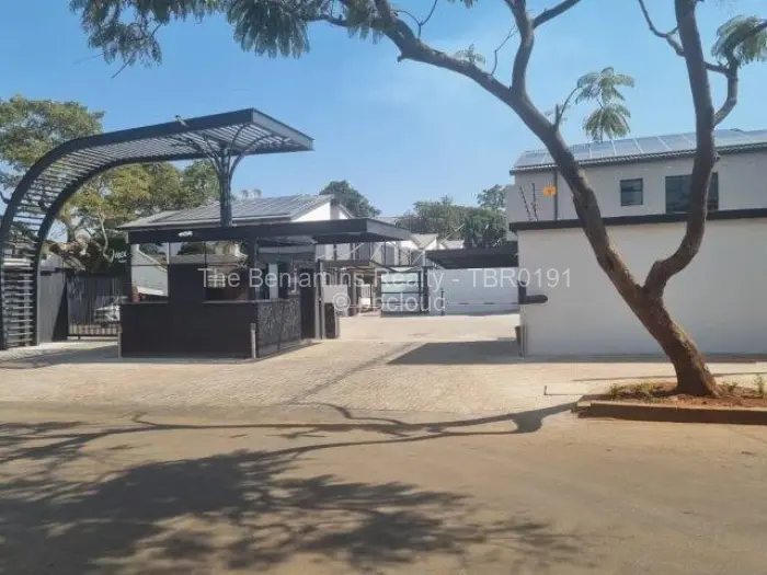 Townhouse/Cluster to Rent in Avondale, Harare