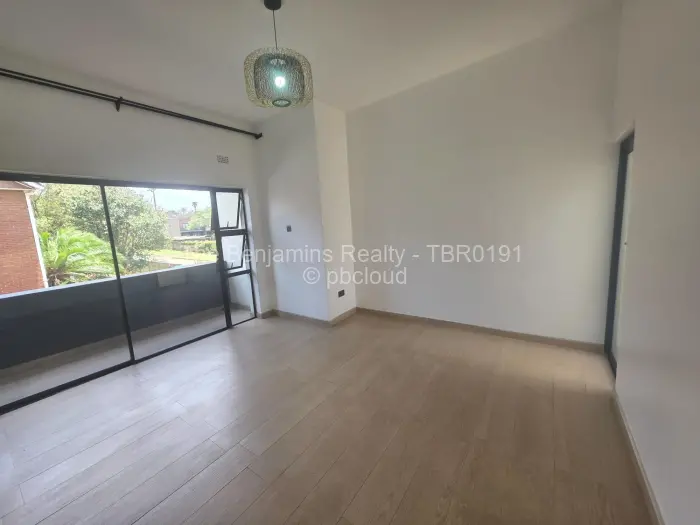 Townhouse/Cluster to Rent in Avondale, Harare