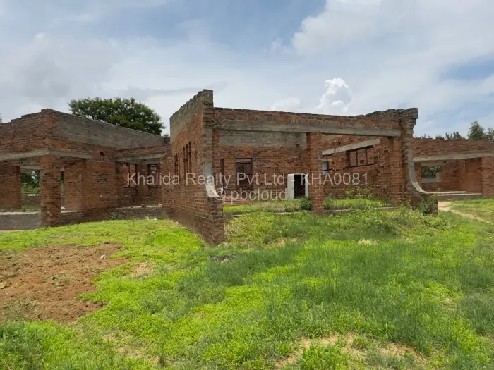 4 Bedroom House for Sale in Ruwa, Ruwa