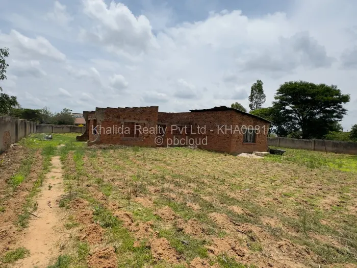 4 Bedroom House for Sale in Ruwa, Ruwa