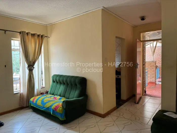 Flat/Apartment to Rent in Zimre Park