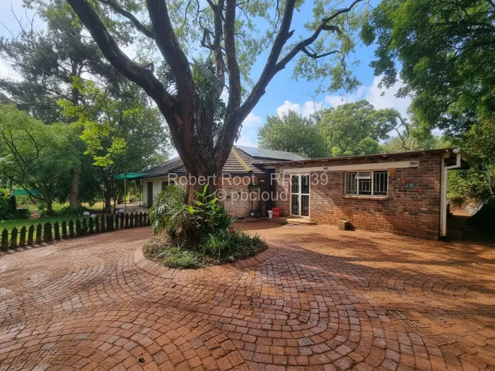 Residential Stand for Sale in Glen Lorne, Harare