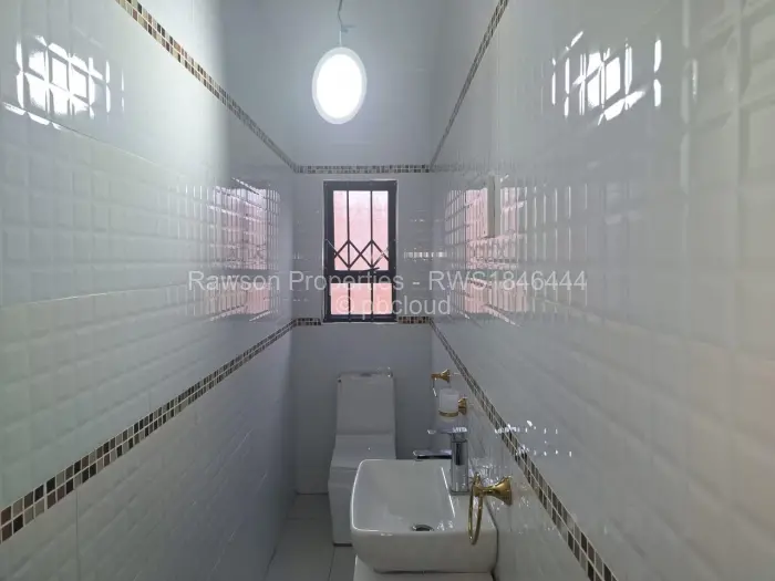 Townhouse/Cluster to Rent in Greendale