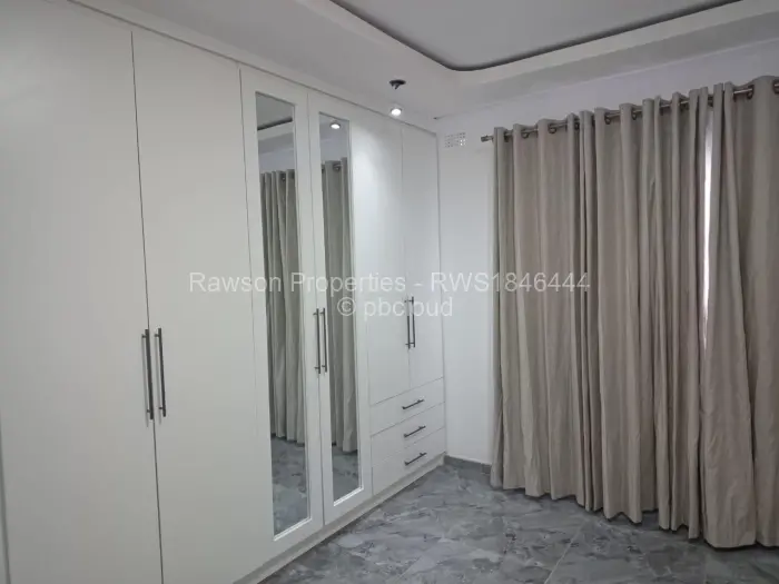 Townhouse/Cluster to Rent in Greendale