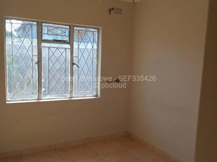 3 Bedroom House for Sale in Zimre Park, Harare