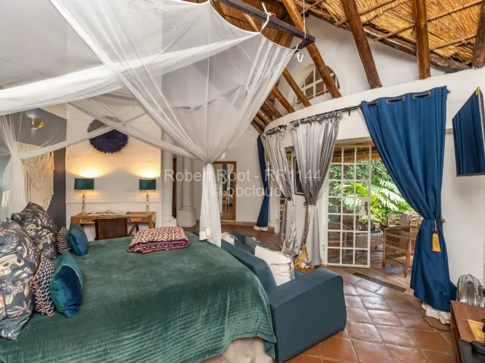 6 Bedroom House for Sale in Shawasha Hills, Harare