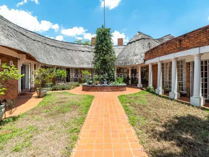 6 Bedroom House for Sale in Shawasha Hills, Harare