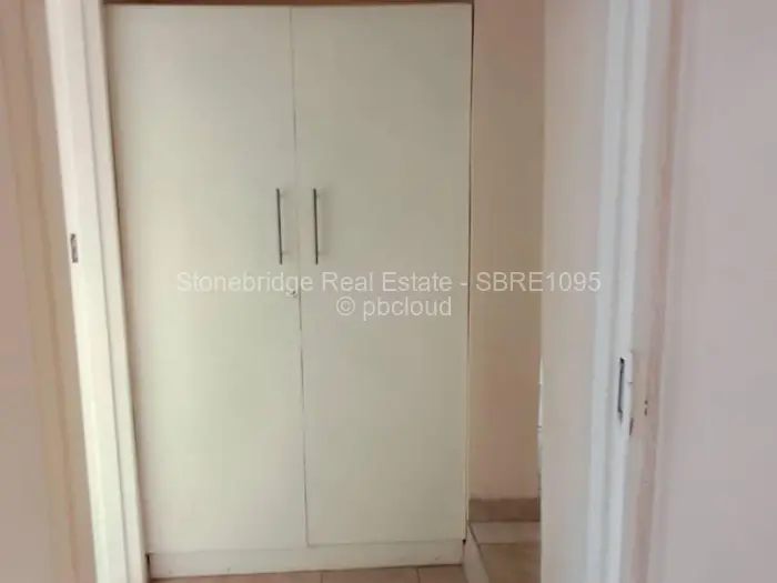 2 Bedroom House to Rent in Sunning Hill, Bulawayo