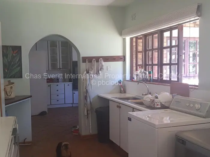 5 Bedroom House for Sale in Hogerty Hill, Harare