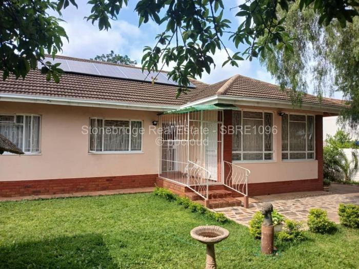 3 Bedroom House for Sale in Paddonhurst, Bulawayo