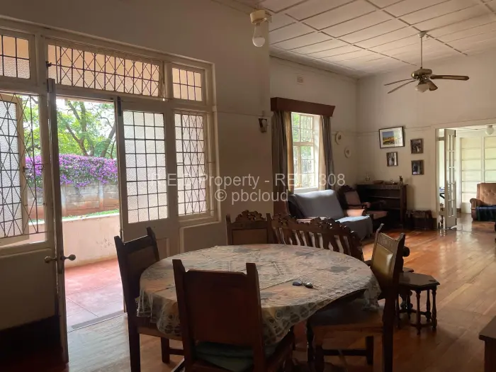 5 Bedroom House for Sale in Suburbs, Bulawayo