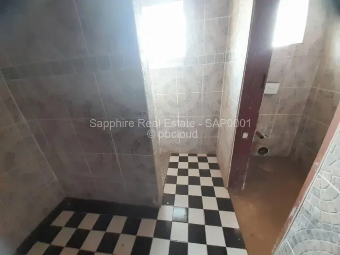 5 Bedroom House for Sale in Burnside, Bulawayo