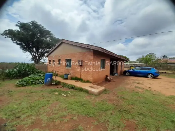 5 Bedroom House for Sale in Burnside, Bulawayo