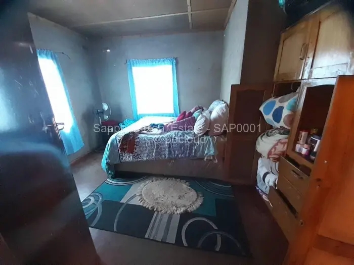 5 Bedroom House for Sale in Burnside, Bulawayo