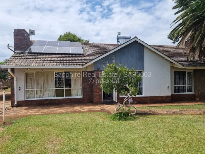 3 Bedroom House for Sale in Ilanda, Bulawayo