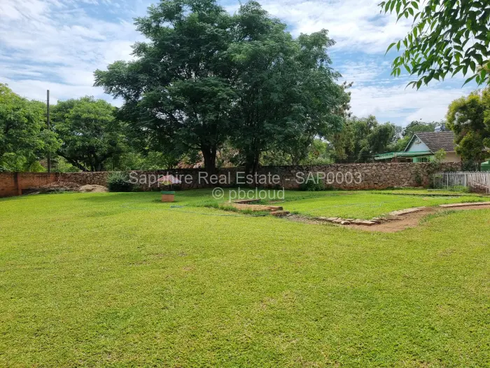 3 Bedroom House for Sale in Ilanda, Bulawayo