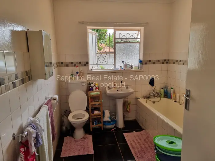 3 Bedroom House for Sale in Ilanda, Bulawayo