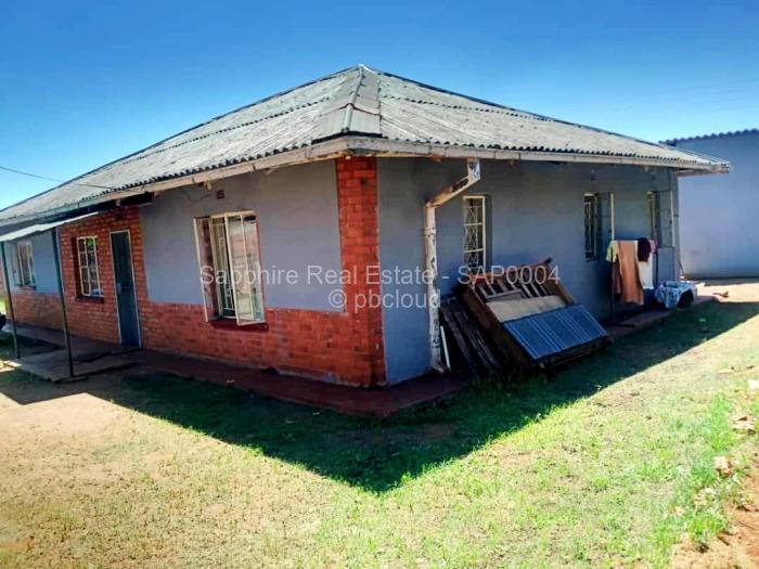4 Bedroom House for Sale in Queens Park East, Bulawayo