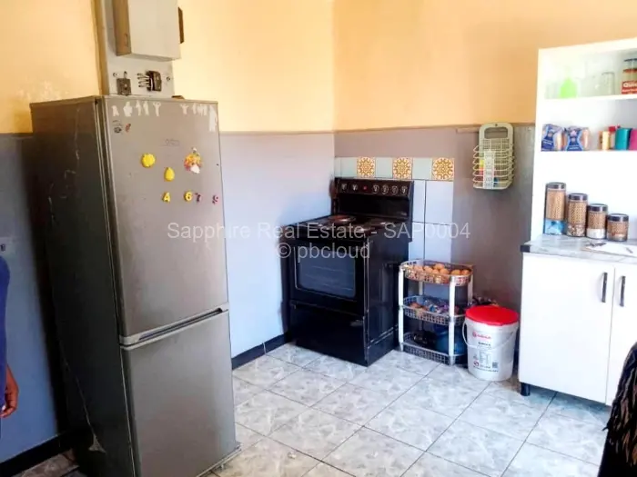 4 Bedroom House for Sale in Queens Park East, Bulawayo