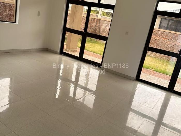 Townhouse/Cluster to Rent in Greendale, Harare