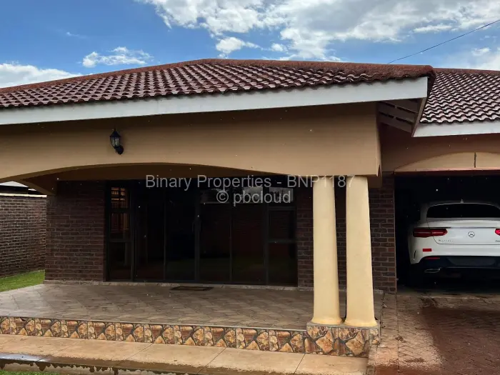 5 Bedroom House to Rent in Westgate, Harare