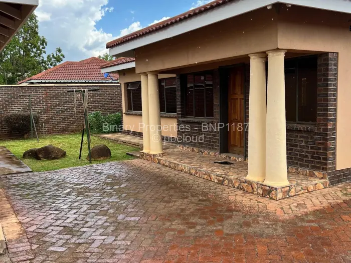 5 Bedroom House to Rent in Westgate, Harare